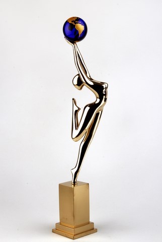 gaia, trophée, sculpture bernard rives, planete terre, nymphe, fée