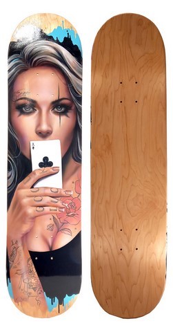 AS DE TREFLE / SKATEBOARD KARINE SECRET