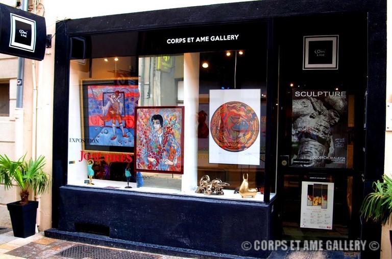 VITRINE JOSE PIRES